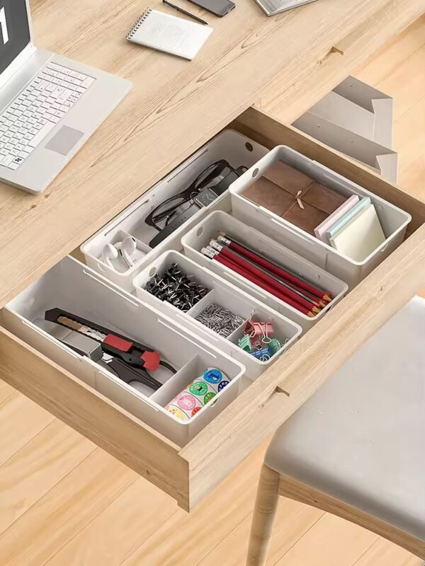 Mission extendable compartment tray - Image 2